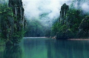 奇門遁甲預測斷局要領，日干入宮墓：主近期遇到了麻煩