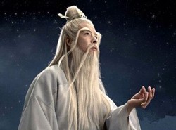 奇門遁甲十干克應 戊加乙為“青龍合靈”：門吉事吉，門凶事兇